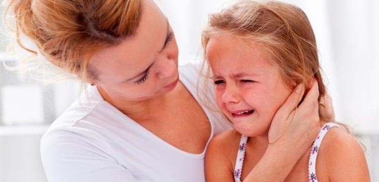 l'enfant a peur des médecins