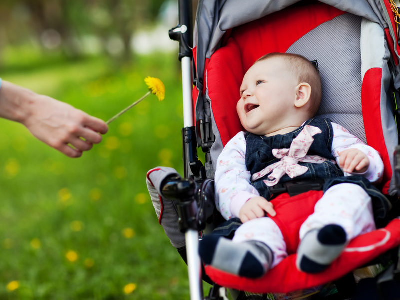 marche avec le bébé